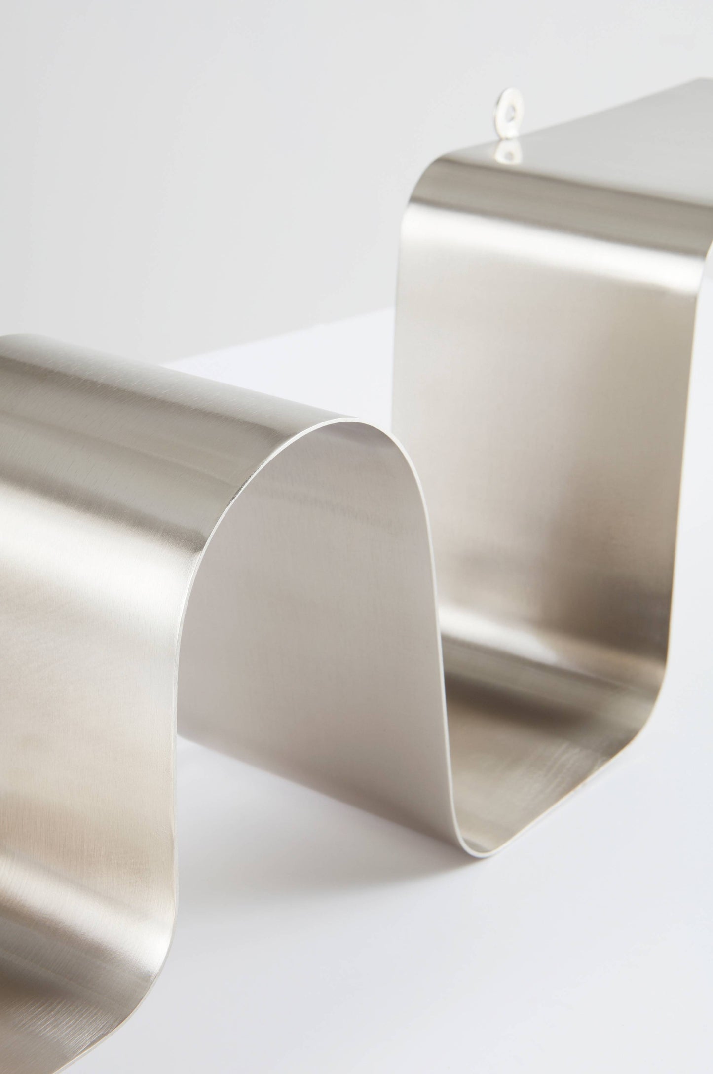 Hilla Caterpillar króm