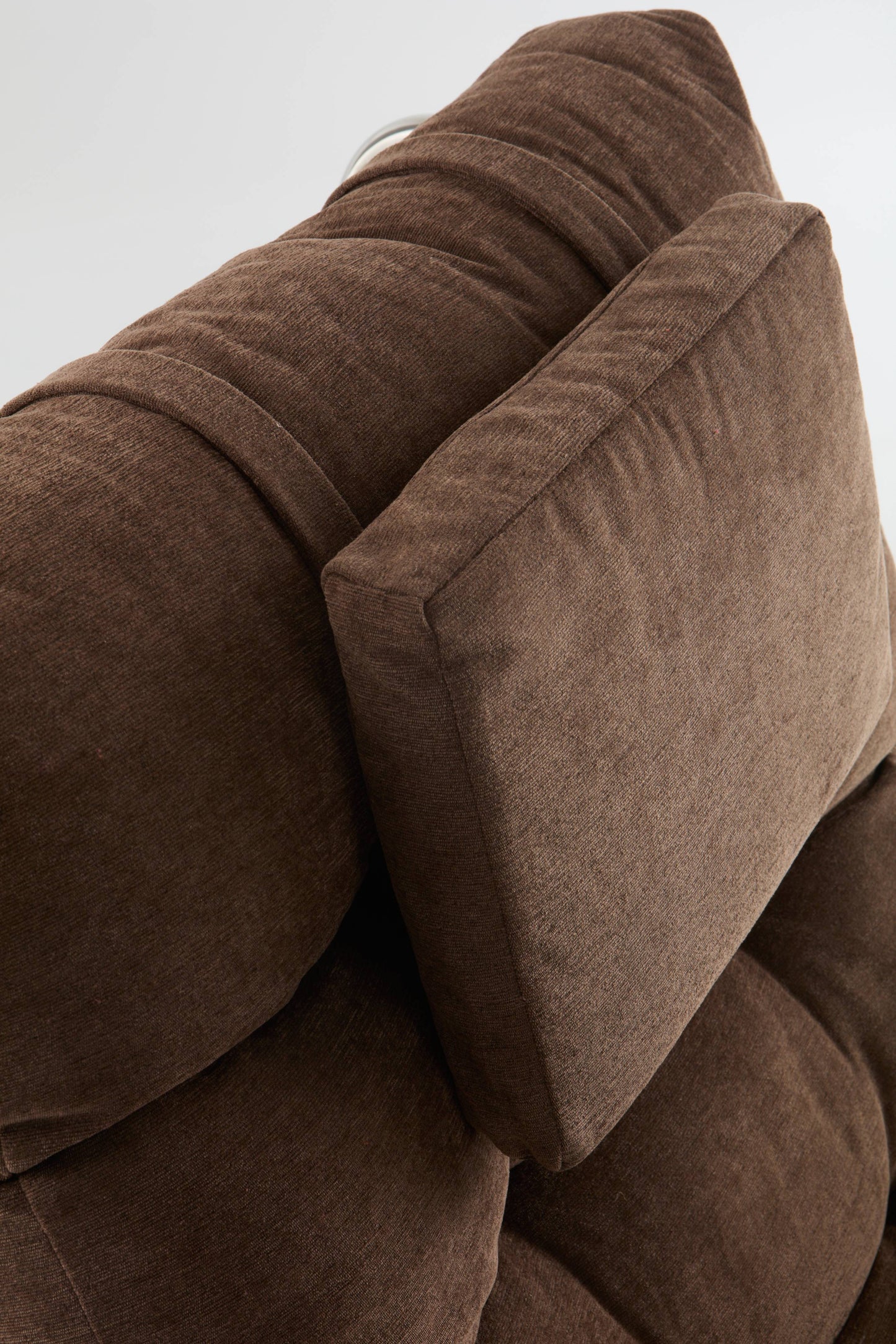 Hægindastóll Burleson brúnn